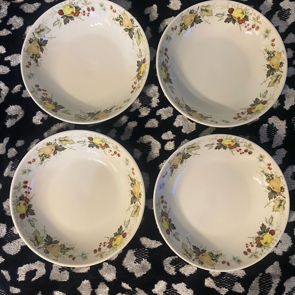 Royal Doulton Miramont Floral Patterned Coupe Cereal Bowls Set of four